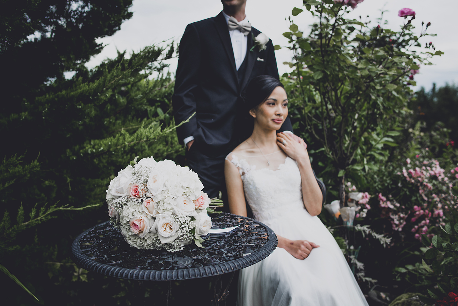 Jane_Speleers_photography_Seattle_Wedding_at_Wild_Rose_estate_2016_Julienne_and_Brian_bride_groom_ DSC_0406